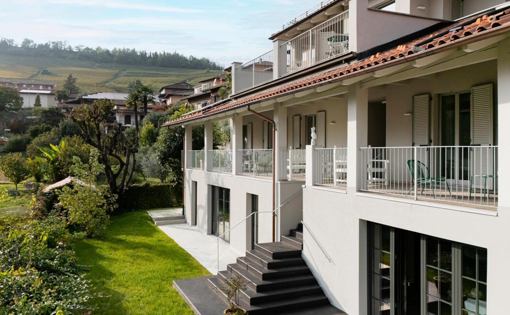 Hotel Asilo In Barolo Exterior foto